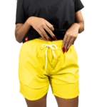 shorts amarelo